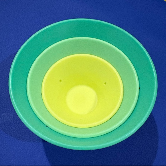 Lovevery 9-10M Montessori Toys and Guide. In great like new condition - Picture 7 of 14